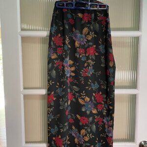 Women's The Limited Skirt Black Flowered